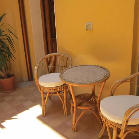 L'arancio E Il Limone * Συρακούσες